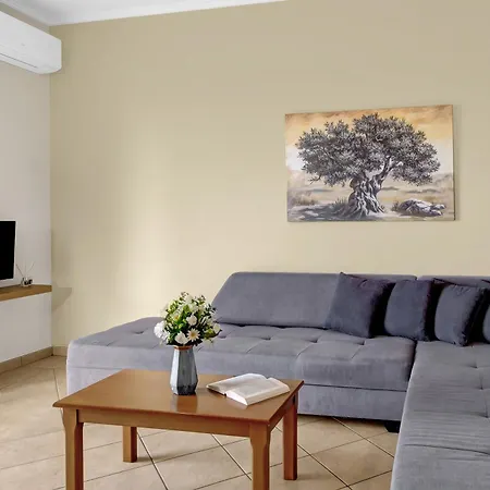 Elaia 2 Apartment