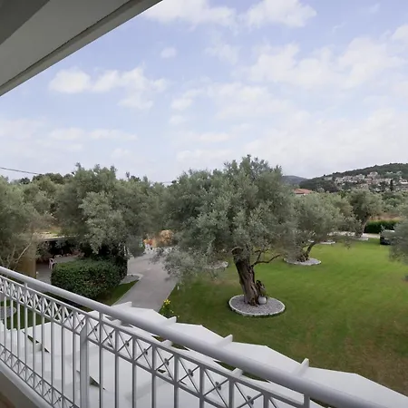 Apartment Elaia 2